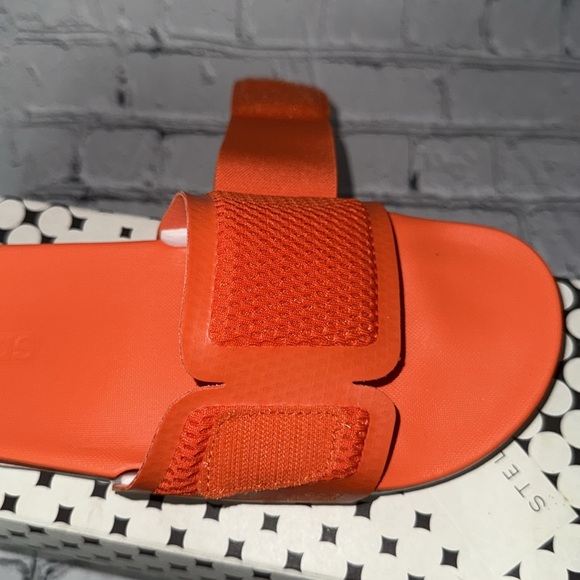 Stella McCartney Orange Slippers - Picture 5 of 6